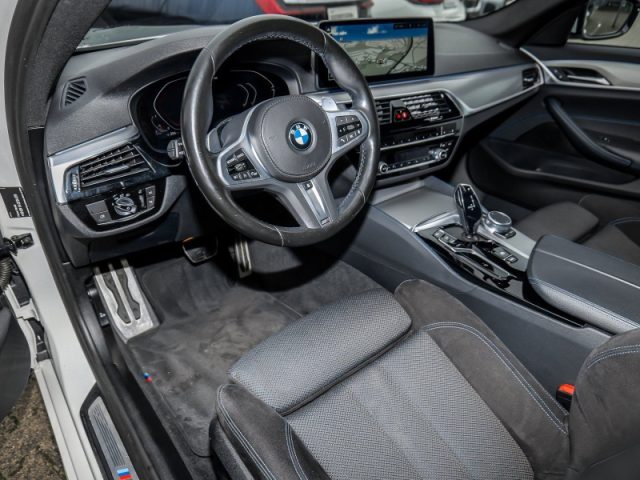 BMW 520 d 48V xDrive Touring Msport usato a PIEVE DI CENTO