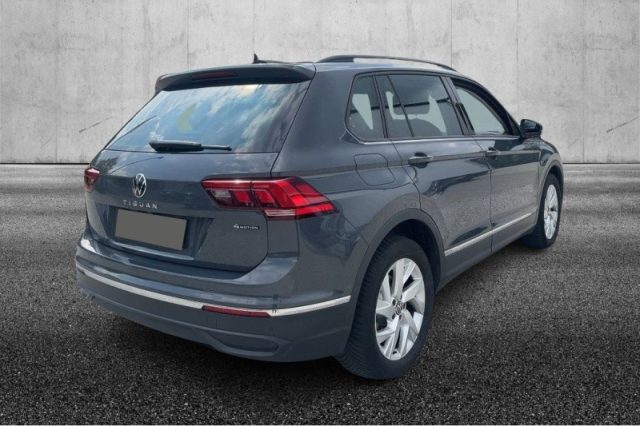 Volkswagen Tiguan 2.0 TDI 150 CV SCR DSG 4MOTION Life - foto 3 di 4