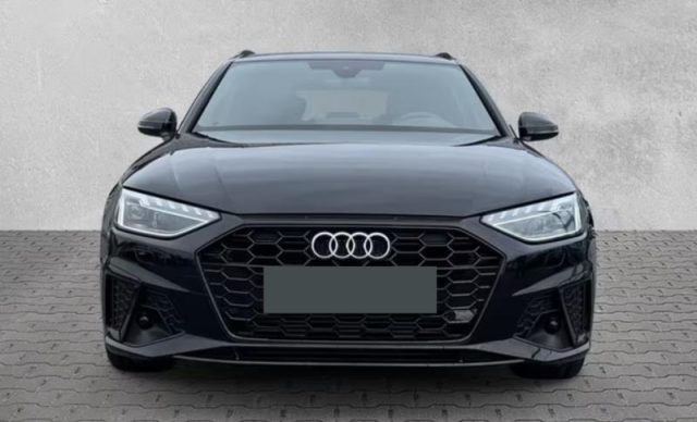 Audi A4 Avant 35 TFSI S tronic S line edition - foto 2 di 4