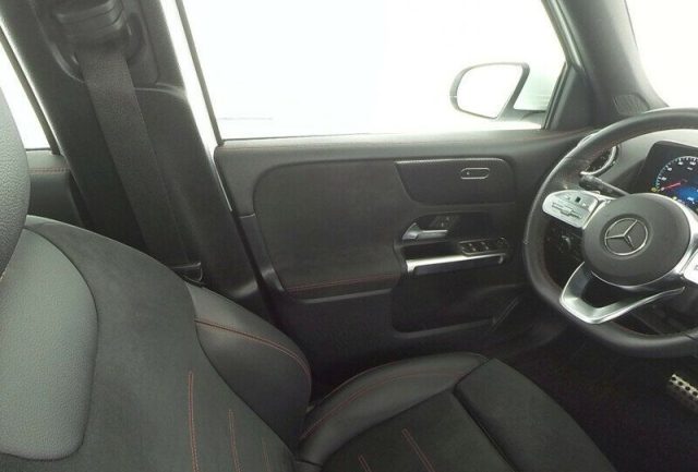 Mercedes-Benz GLB 200 Automatic Premium - foto 4 di 4