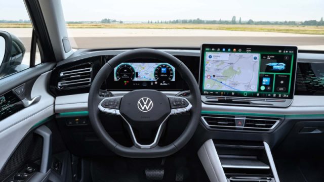 Volkswagen Tiguan 2.0 TDI 150 CV DSG Edition Plus nuovo a PIEVE DI CENTO