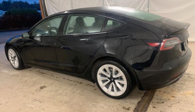 Tesla Model 3 Long Range Dual Motor AWD - foto 3 di 4