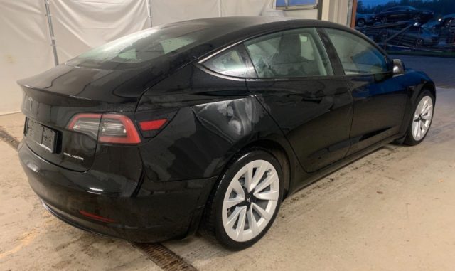 Tesla Model 3 Long Range Dual Motor AWD usato a PIEVE DI CENTO