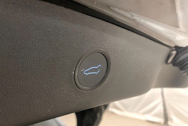 Tesla Model 3 Long Range Dual Motor AWD usato a PIEVE DI CENTO