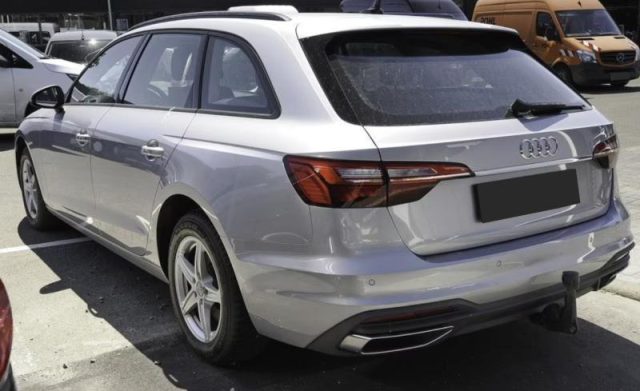 Audi A4 Avant 35 TFSI S tronic - foto 4 di 4