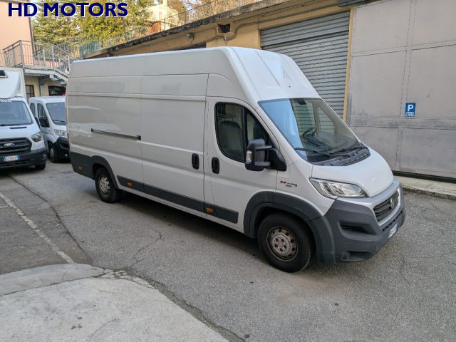 Fiat Ducato 35 2.3 MJT 130CV PLM-TA Furgone Maxi Euro 6 usato a TORINO