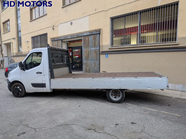 Renault Master T35 2.3 dCi/130 PL cassone 440 cassonato gemellato - foto 3 di 4