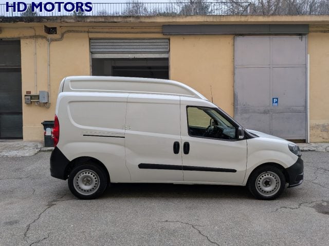 Fiat Doblo 1.6 MJT 105CV S&S PL-TA Cargo Maxi XL Business usato a TORINO