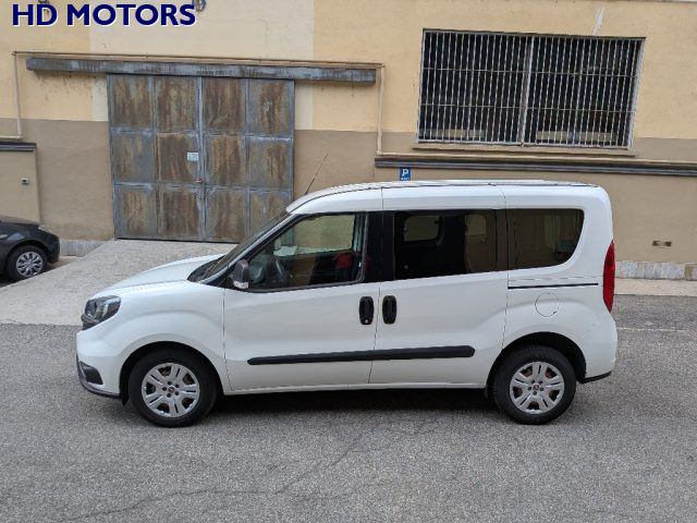 Fiat Doblo 1.6 MJT 105CV S&S PC Combi N1 Lounge 5 POSTI - foto 2 di 4