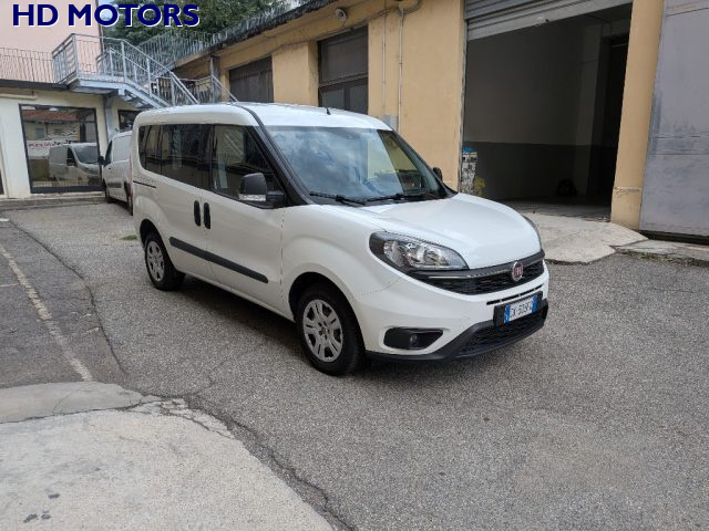 Fiat Doblo 1.6 MJT 105CV S&S PC Combi N1 Lounge 5 POSTI - foto 3 di 4
