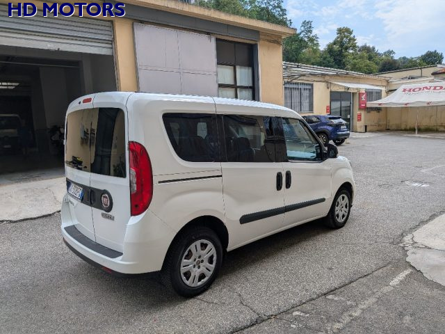 Fiat Doblo 1.6 MJT 105CV S&S PC Combi N1 Lounge 5 POSTI - foto 4 di 4
