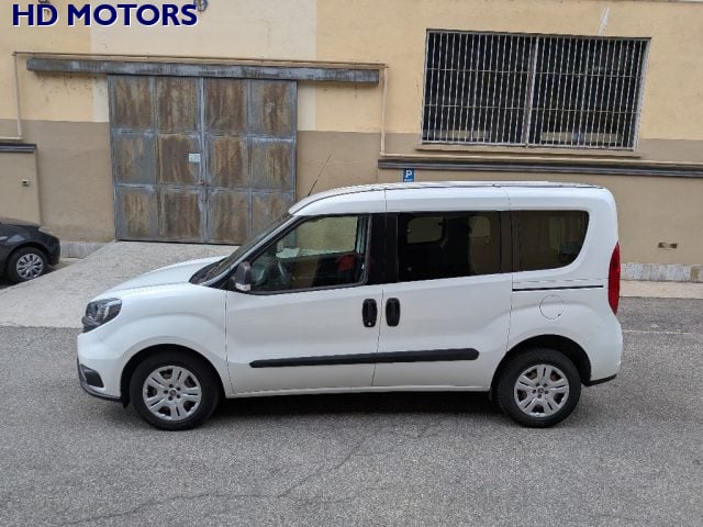 Fiat Doblo 1.6 MJT 105CV S&S PC Combi N1 Lounge 5 POSTI - foto 2 di 4