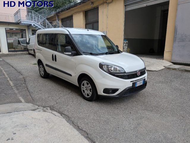 Fiat Doblo 1.6 MJT 105CV S&S PC Combi N1 Lounge 5 POSTI - foto 3 di 4