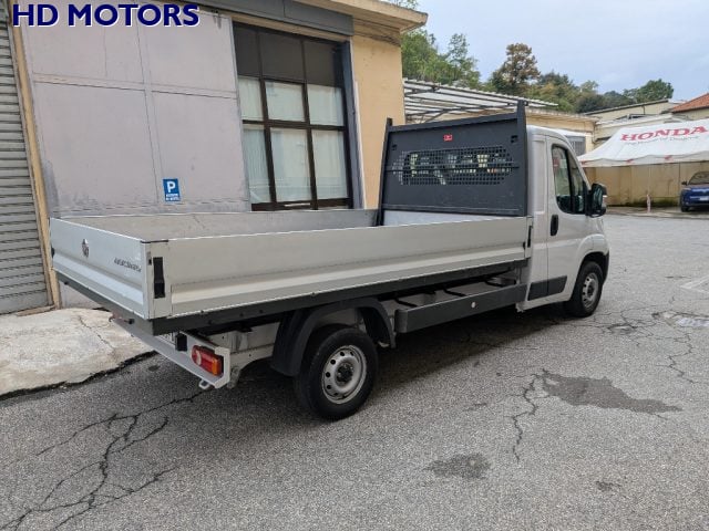 Fiat Ducato 35 2.2 Mjt 160CV Cassonato cassone fisso - foto 4 di 4