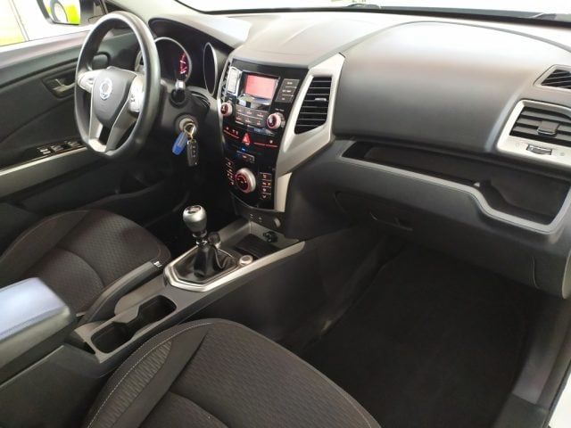 SsangYong Tivoli 1.6d 2WD Go, del 2016, 103.781 km, in vendita a Muggia (TS)