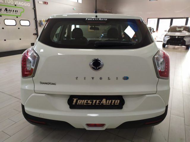 SsangYong Tivoli 1.6d 2WD Go - foto 4 di 4