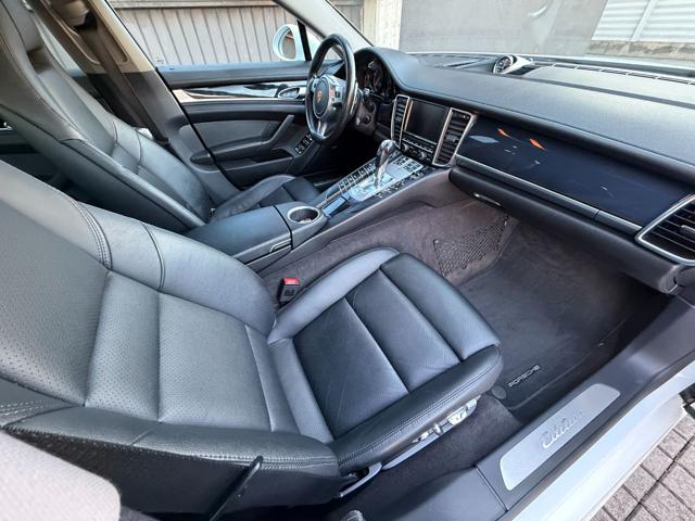 Porsche Panamera 3.0 D Edition * TETTO * BOSE * PDLS * CHRONO *, del 2016, 152.000 km, in vendita a Saonara (PD)