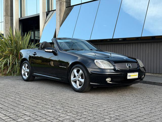 Mercedes-Benz SLK 200 Kompressor Evo * ITALIANA * PELLE * MANUALE * usato a SAONARA