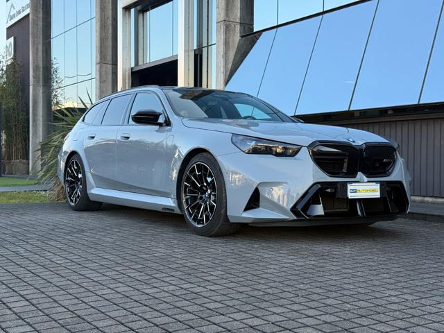 BMW M5 Touring * M DRIVE * CARBONIO * DRIVING ASSISTANT * - foto 3 di 4