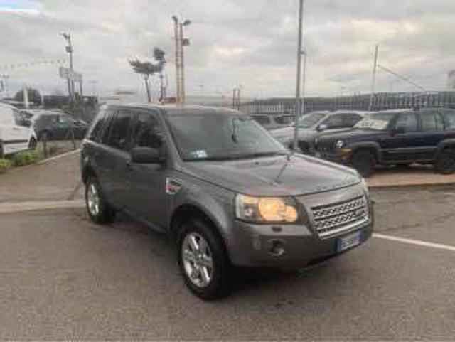 Land Rover Freelander 2.2 TD4 S.W. SE TUTTA TAGLIANDATA LAND ROVER ROMA usato a ROMA