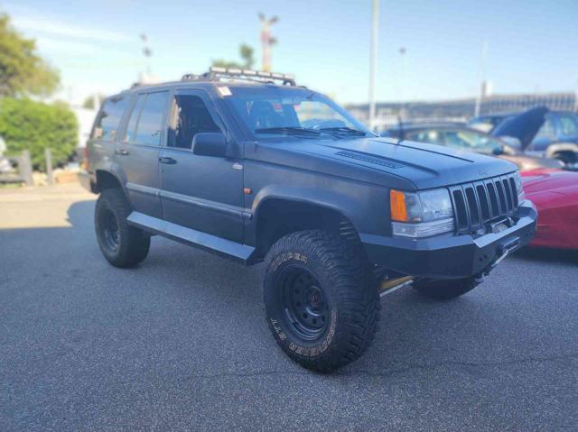 Jeep Grand Cherokee 5.2 (EU) 4WD aut. Monster truck full modified usato a ROMA