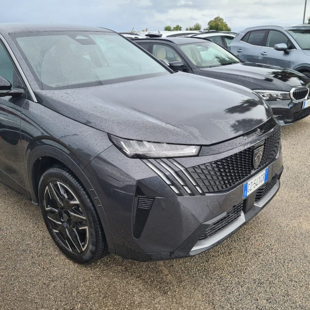 Peugeot 3008 Hybrid 136 e-DCS6 Allure - foto 2 di 4