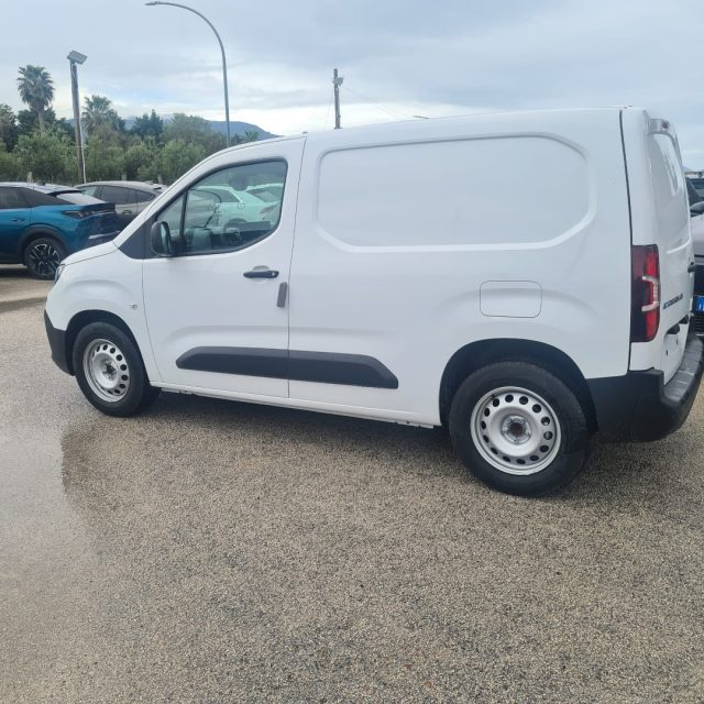 Fiat Doblo Doblò 1.5 BlueHdi 100CV M Combi - foto 3 di 24