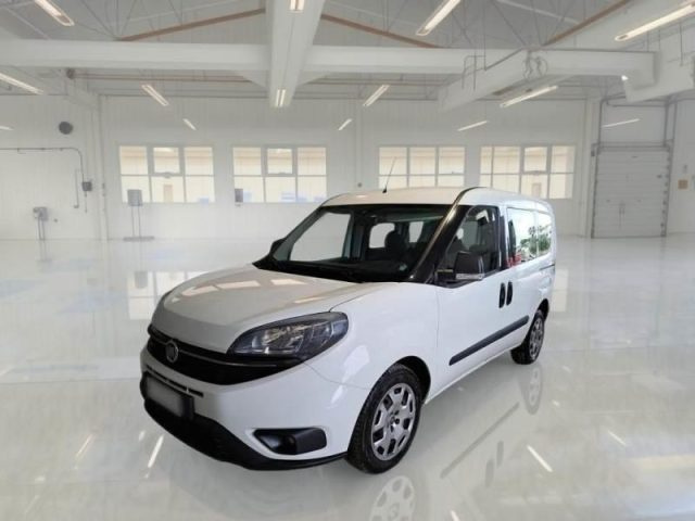 Fiat Doblo Dobl� 1.6 MJT 120CV S&S PC Combi N1 Lounge usato a ALCAMO