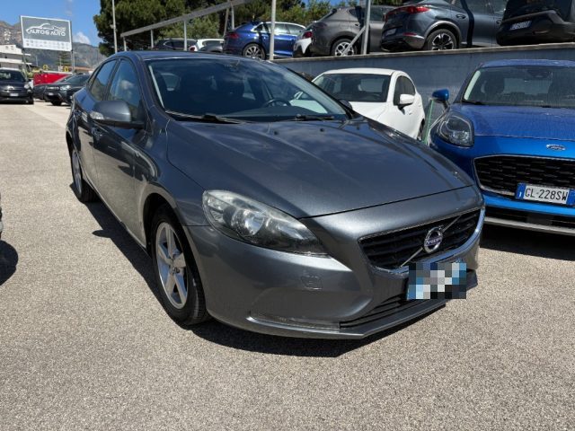 Volvo V40 D2 'eco' Momentum usato a ALCAMO