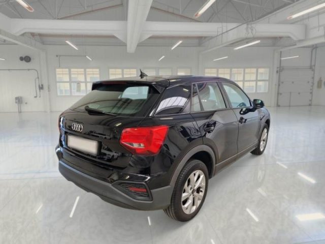 Audi Q2 30 TDI Business - foto 2 di 4