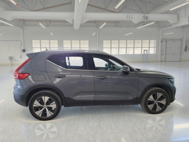Volvo XC40 T4 Recharge Plug-in Hybrid automatico Core - foto 4 di 4