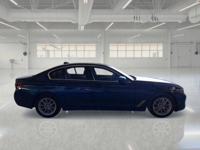 BMW 520 d 48V Business - foto 3 di 4
