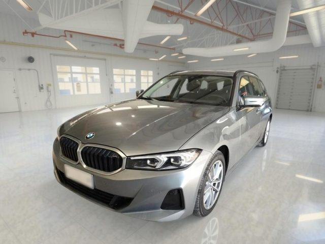 BMW 320 d 48V Touring usato a ALCAMO