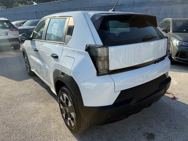 Fiat Grande Panda 1.2 100 CV S&S Icon - foto 4 di 4