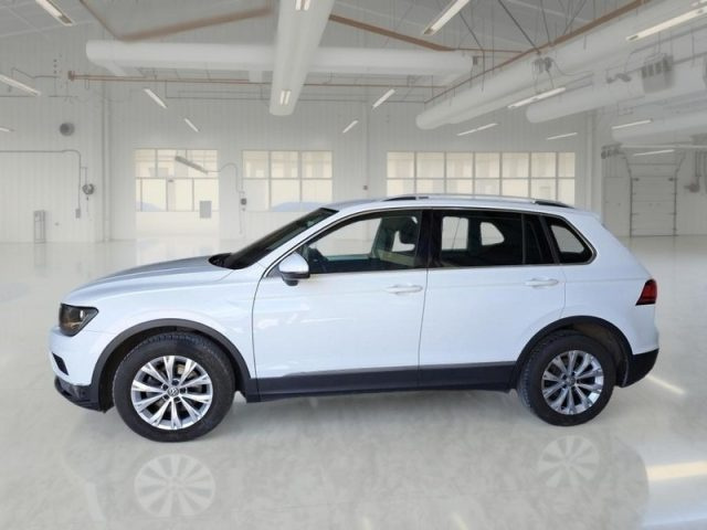 Volkswagen Tiguan 2.0 BiTDI SCR DSG business BMT - foto 4 di 4