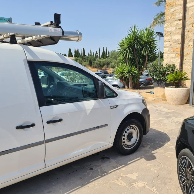 Volkswagen Caddy 2.0 TDI 122 CV 4MOTION VAN Business - foto 4 di 4