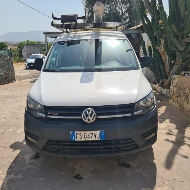 Volkswagen Caddy 2.0 TDI 122 CV 4MOTION VAN Business - foto 2 di 4
