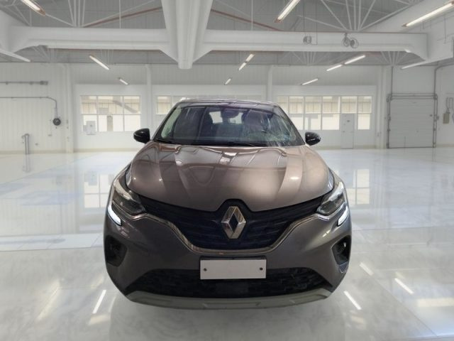 Renault Captur TCe 90 CV Business - foto 4 di 4