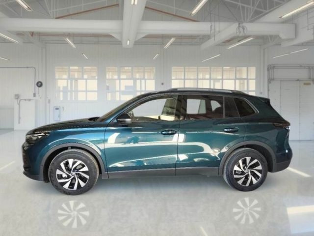 Volkswagen Tiguan 1.5 eTSI 130 CV ACT DSG Edition Plus - foto 4 di 4