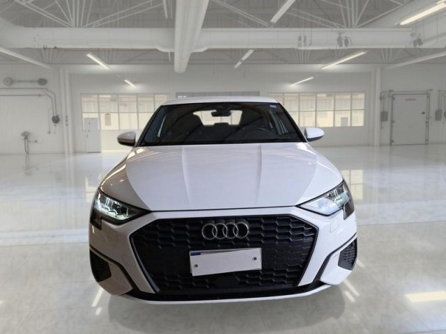 Audi A3 SPB 40 TFSI e S tronic Business - foto 3 di 4