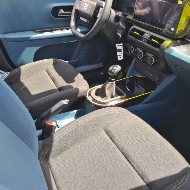 Fiat Grande Panda 1.2 100 CV S&S Icon - foto 3 di 4