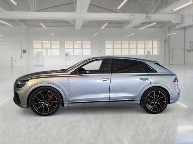 Audi Q8 50 TDI 286 CV quattro tiptronic Sport - foto 3 di 4