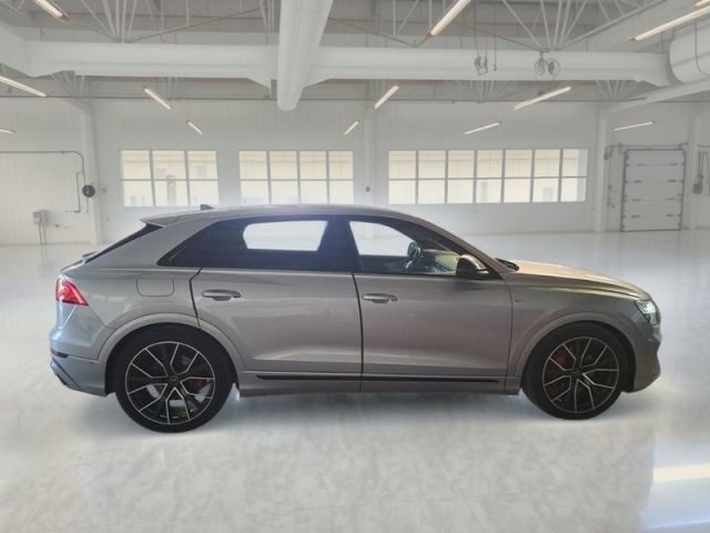 Audi Q8 50 TDI 286 CV quattro tiptronic Sport - foto 2 di 4
