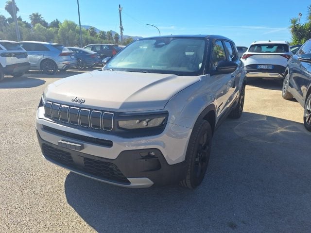Jeep Avenger 1.2 Turbo 110 CV MHEV Black Edition - foto 2 di 4