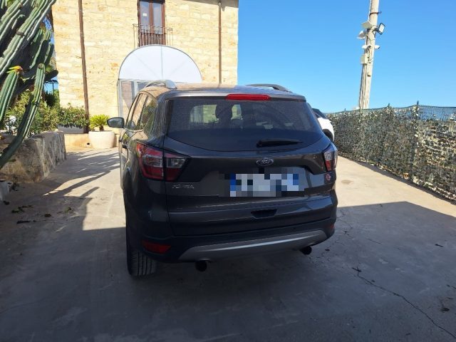 Ford Kuga 1.5 TDCI 120 CV S&S 2WD Plus - foto 4 di 4