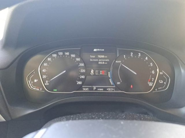 BMW X3 xDrive30e - foto 4 di 4