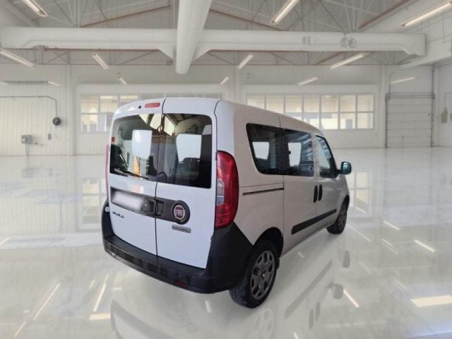 Fiat Doblo Doblò 1.6 MJT 120CV S&S PC Combi N1 Easy - foto 2 di 4