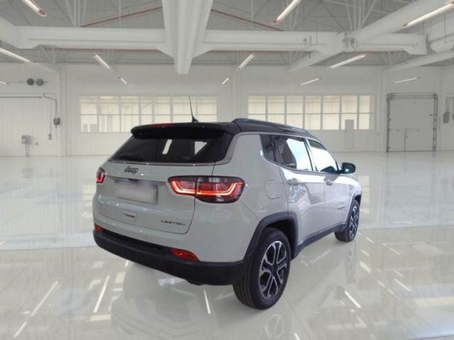 Jeep Compass 1.6 Multijet II 2WD Limited - foto 2 di 4