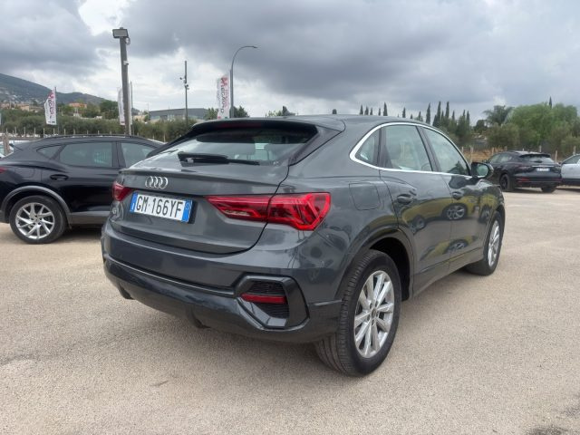 Audi Q3 SPB 35 TDI quattro S tronic Business Plus - foto 4 di 4