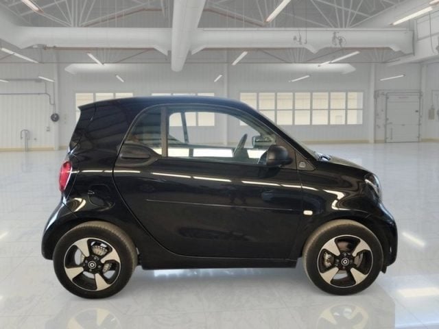 smart forTwo EQ Passion - foto 4 di 4